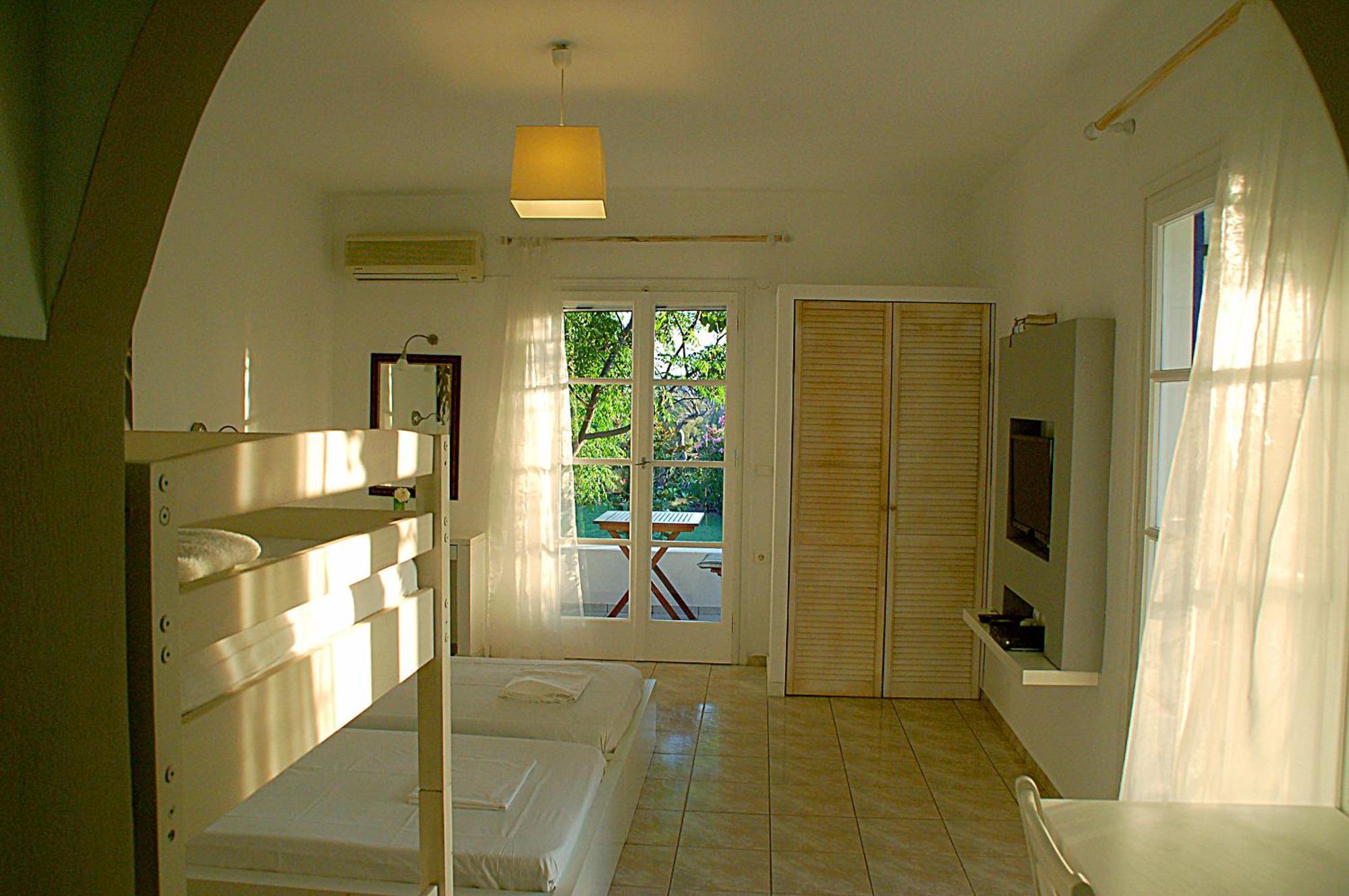 Handrina Studios Naxos City Bilik gambar
