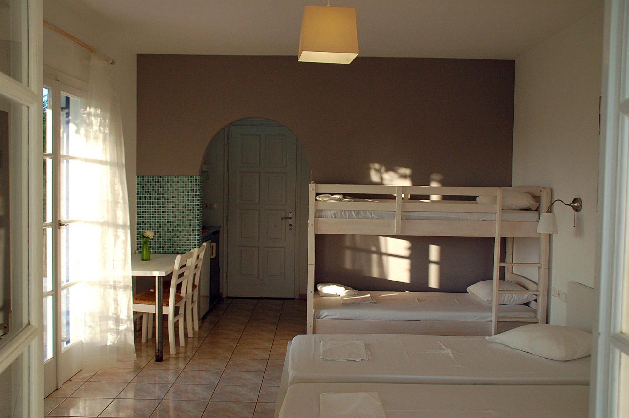 Handrina Studios Naxos City Bilik gambar